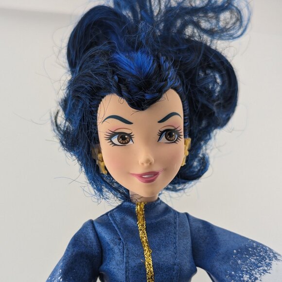 Disney Descentants doll Evie - Picture 4 of 5